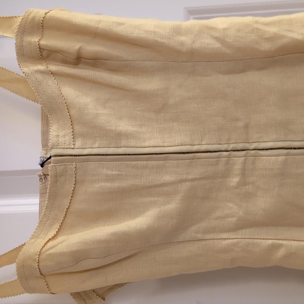 Reformation Dion Dress Yellow - Picture 7 of 7